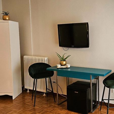 Verona Express Rooms Εξωτερικό φωτογραφία